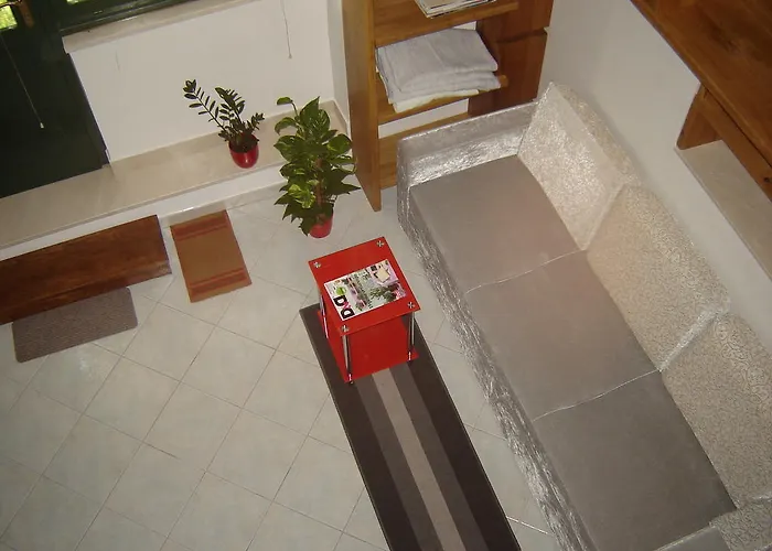 公寓 卡梅尼塔公寓 斯普利特