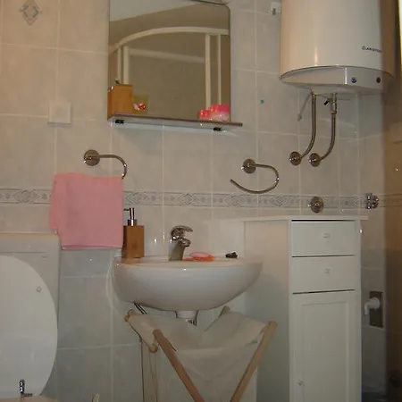 Apartment Kamenita *